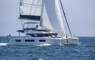 Lagoon 51 8