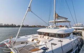 Lagoon 55 68