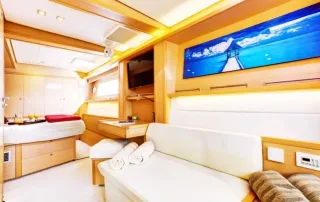 Lagoon 620 Catamaaran 10