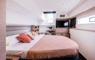 Fountaine Pajot Aura 51 24